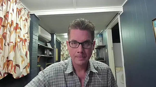 tilobinder online show from 20, 12, 2024