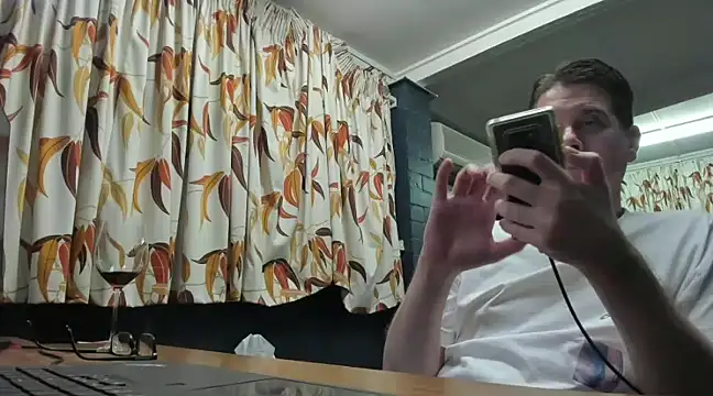 tilobinder online show from 11, 1, 2025