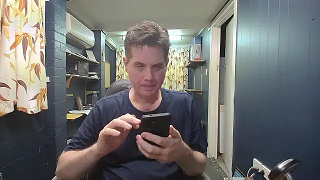 Snapshot of tilobinder chatting on 18, 2, 2026 tilobinder online show from 18, 2, 2026