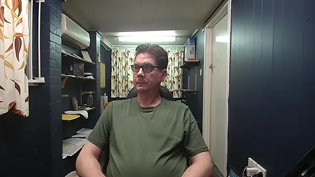 Snapshot of tilobinder chatting on 26, 2, 2026 tilobinder online show from 26, 2, 2026