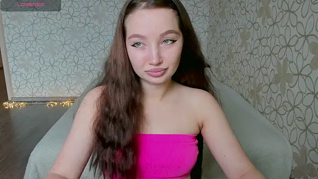 Snapshot of Lissa_Cristal chatting on 5, 5, 2026 Lissa Cristal online show from 5, 5, 2026