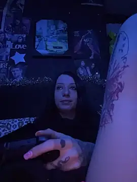 MissMidnightUK online show from 14, 12, 2025