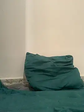 abyusif101099 online show from 1, 10, 2025