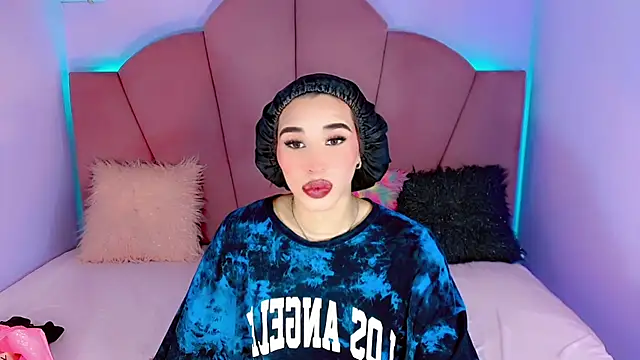 Snapshot of Jadeyourqueen chatting on 19, 12, 2024 Jadeyourqueen online show from 19, 12, 2024