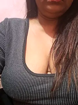 Hot-Anuska online show from 19, 12, 2025