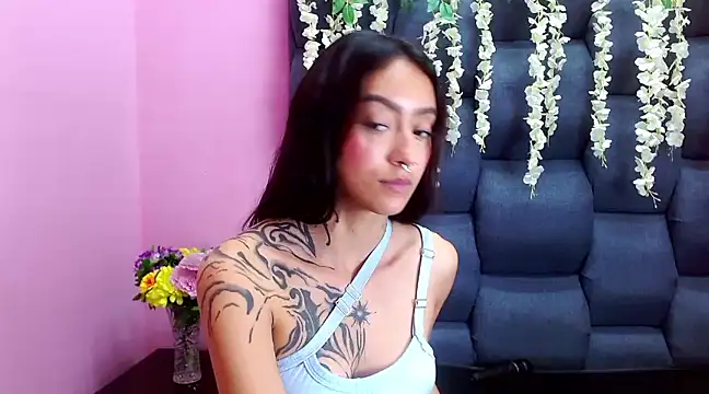 Snapshot of Miaa_Thopmson chatting on 7, 3, 2025 Miaa Thopmson online show from 7, 3, 2025