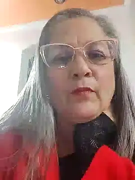 Snapshot of miisevvie_ chatting on 2, 2, 2025 miisevvie online show from 2, 2, 2025