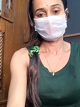 Snapshot of Oleevia chatting on 12, 2, 2026 Oleevia online show from 12, 2, 2026