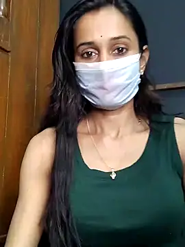 Snapshot of Oleevia chatting on 21, 2, 2026 Oleevia online show from 21, 2, 2026