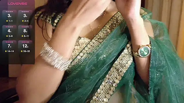 Snapshot of Only_hunny chatting on 20, 12, 2025 Only hunny online show from 20, 12, 2025