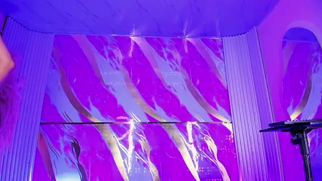 The Babylon of girls online show from 13, 3, 2026