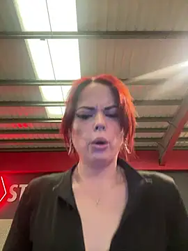 livelovelanaUk online show from 10, 12, 2024