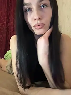 SpecialLina online show from 4, 3, 2025