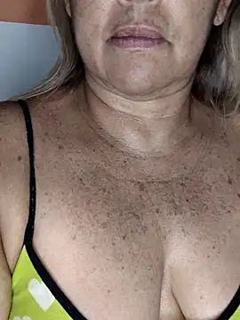 Snapshot of Kasandra_Ho chatting on 15, 2, 2025 Kasandra Ho online show from 15, 2, 2025