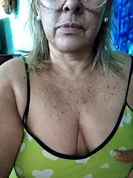 Snapshot of Kasandra_Ho chatting on 20, 2, 2025 Kasandra Ho online show from 20, 2, 2025