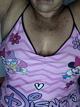 Snapshot of Kasandra_Ho chatting on 6, 3, 2025 Kasandra Ho online show from 6, 3, 2025