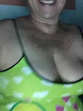 Snapshot of Kasandra_Ho chatting on 9, 3, 2025 Kasandra Ho online show from 9, 3, 2025