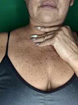 Snapshot of Kasandra_Ho chatting on 17, 10, 2025 Kasandra Ho online show from 17, 10, 2025