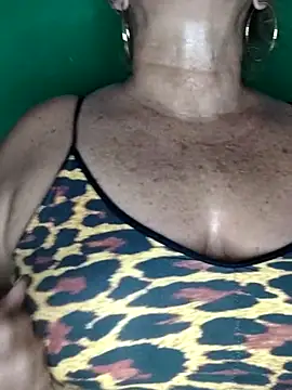 Snapshot of Kasandra_Ho chatting on 26, 10, 2025 Kasandra Ho online show from 26, 10, 2025