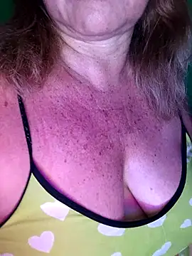 Snapshot of Kasandra_Ho chatting on 23, 11, 2025 Kasandra Ho online show from 23, 11, 2025