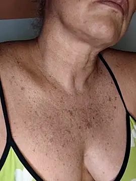 Kasandra Ho online show from 17, 3, 2026