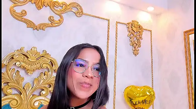 LucyLeah online show from 12, 3, 2025