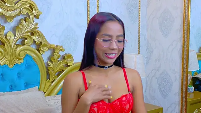 LucyLeah online show from 18, 10, 2025