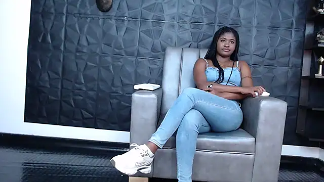 Hanna Fox 69 online show from 8, 2, 2025