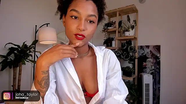 Johaphyton online show from 8, 3, 2025