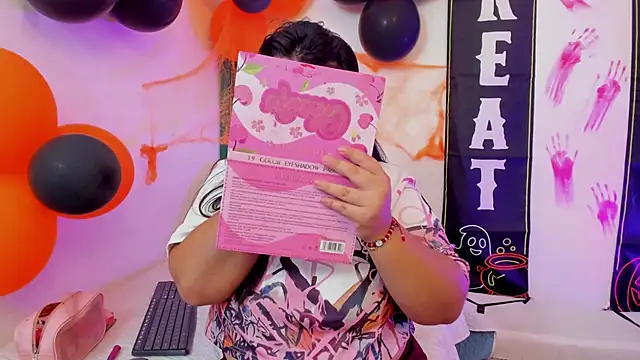 Abriil7 online show from 31, 10, 2025