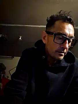 Pumpndeep online show from 7, 10, 2025