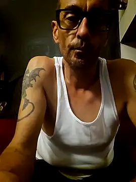 Snapshot of Pumpndeep chatting on 4, 6, 2026 Pumpndeep online show from 4, 6, 2026