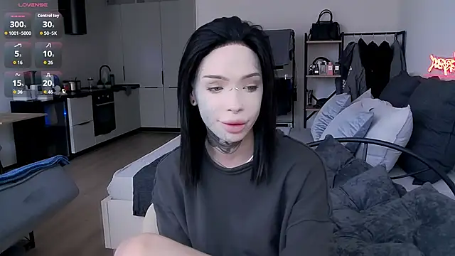 Snapshot of Tanya_M chatting on 5, 5, 2026 Tanya M online show from 5, 5, 2026