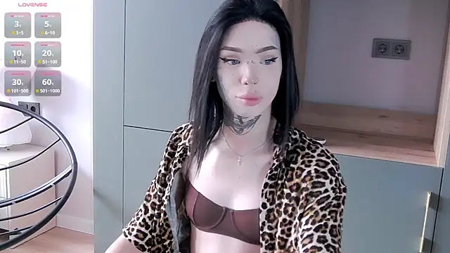 Snapshot of Tanya_M chatting on 21, 5, 2026 Tanya M online show from 21, 5, 2026