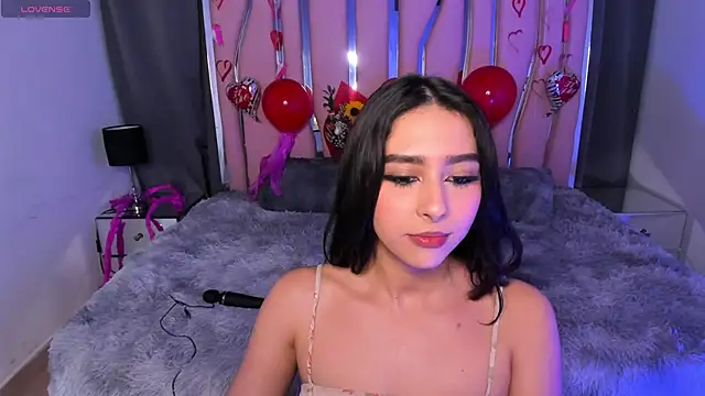 Danielacossio online show from 15, 2, 2025