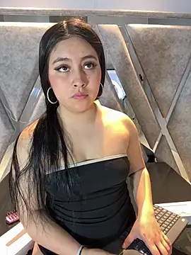 Annie9  online show from 23, 11, 2025