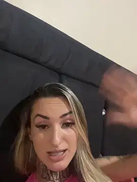 Snapshot of hotskinny1 chatting on 3, 3, 2025 hotskinny1 online show from 3, 3, 2025