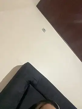 Snapshot of hotskinny1 chatting on 3, 3, 2025 hotskinny1 online show from 3, 3, 2025