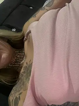 Snapshot of hotskinny1 chatting on 9, 3, 2025 hotskinny1 online show from 9, 3, 2025