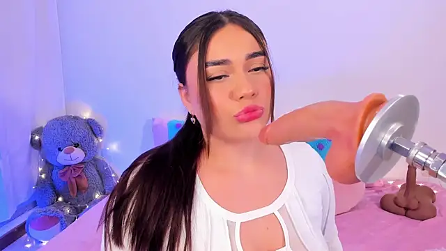 Snapshot of Isa_belaa chatting on 1, 3, 2025 Isa belaa online show from 1, 3, 2025