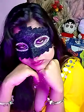 Hottyalia online show from 11, 12, 2024