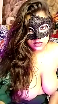 Hottyalia online show from 12, 12, 2024