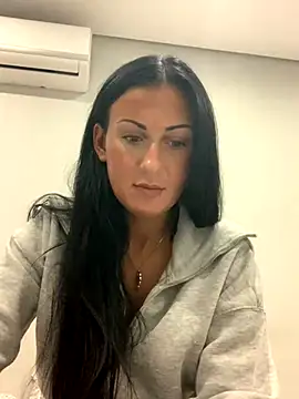 Snapshot of SweNatasha chatting on 5, 12, 2024 SweNatasha online show from 5, 12, 2024