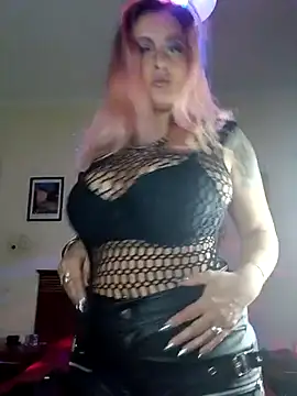 Snapshot of DesireSatler chatting on 29, 5, 2026 DesireSatler online show from 29, 5, 2026