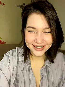 KikiWatson online show from 5, 12, 2024