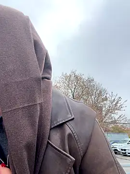 KikiWatson online show from 14, 11, 2025