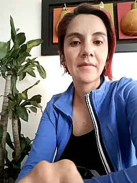 your red rose  online show from 11, 1, 2025