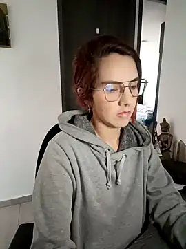 your red rose  online show from 14, 1, 2025