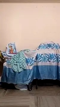 Snapshot of sneha_telugu_girl chatting on 3, 2, 2025 sneha telugu girl online show from 3, 2, 2025