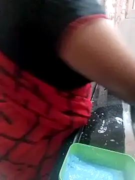 Snapshot of sneha_telugu_girl chatting on 18, 3, 2025 sneha telugu girl online show from 18, 3, 2025